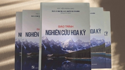 Nghiên cứu Hoa Kỳ để hiểu một siêu cường