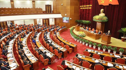 Hội nghị giữa nhiệm kỳ Ban Chấp hành Trung ương Đảng khóa XIII