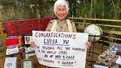 Woman spends 50 years traveling to 193 countries