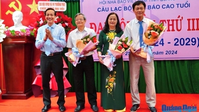 Le Club des journalistes seniors de la province de Quang Ngai a tenu son 3e congrès