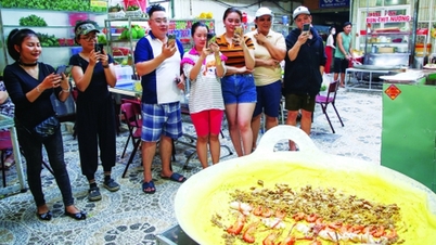 តើវាទៅជាយ៉ាងណាចំពោះនំផេនខេកយក្សដែលកំពុងបង្កភាពចលាចលនៅលើបណ្ដាញសង្គម ដែលធ្វើឱ្យមនុស្សជាច្រើនមកសាកជាមួយ?