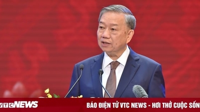 El Secretario General Lam: Esforzarse por mejorar la clasificación de educación de Vietnam