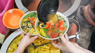 ហាងគុយទាវប្រពៃណីដ៏ពេញនិយមចំនួន 4 នៅហាណូយ