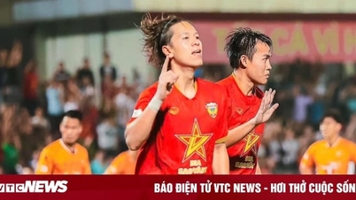 HLV Kim Sang-sik có thêm cầu thủ Việt kiều