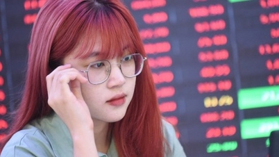 VN-Index បានធ្លាក់ចុះជិត 14 ពិន្ទុនៅក្នុងវគ្គដំបូងនៃសប្តាហ៍ NVL មានការជួញដូរមិនធម្មតា