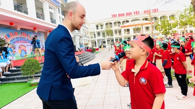 បង្កើតបរិយាកាសបង្រៀន និងរៀនភាសាអង់គ្លេសប្រកបដោយប្រសិទ្ធភាព |=> ចុះផ្សាយក្នុងកាសែត Bac Giang