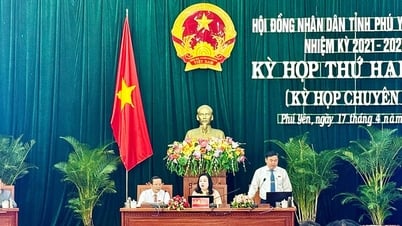 ពិចារណាកែសម្រួល និងបំពេញបន្ថែមផែនការវិនិយោគសាធារណៈរយៈពេលមធ្យម