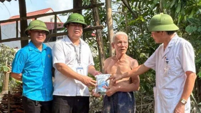 Hơn 16.000 túi thuốc gia đình đã đến với bà con các tỉnh phía Bắc bị ảnh hưởng bởi bão lũ