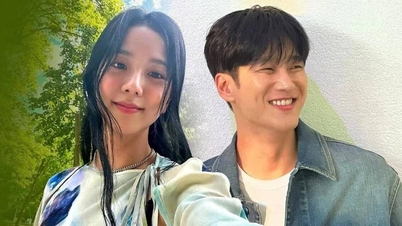 Jisoo (BlackPink) បានណាត់ជួបជាមួយតារាសម្ដែង Ahn Bo Hyun ក្នុងរឿង "Descendants of the Sun" ជាសាធារណៈ