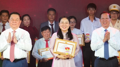 Vinh danh điển hình học tập, làm theo tư tưởng, đạo đức, phong cách Hồ Chí Minh phía Nam