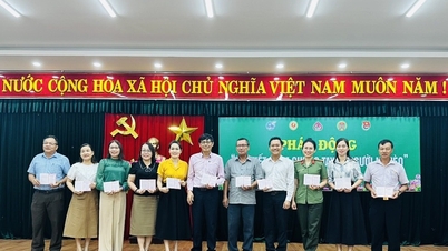 ខេត្ត Quang Nam ផ្សព្វផ្សាយ "សន្សំប្រាក់ រួមដៃគ្នាជួយជនក្រីក្រ"