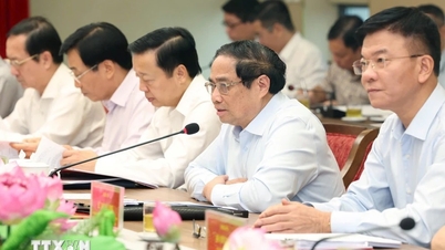 Thủ tướng làm việc với Hà Nội về nhiều nội dung quan trọng