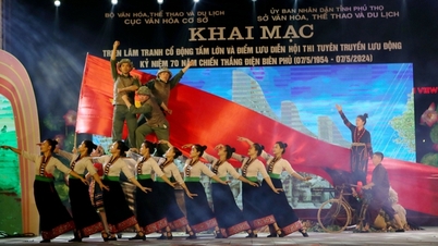 Khai mạc triển lãm Tranh cổ động tấm lớn và điểm lưu diễn Hội thi Tuyên truyền lưu động kỷ niệm 70 năm Chiến thắng Điện Biên Phủ