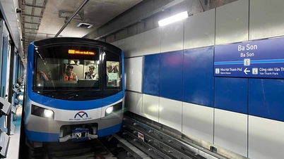 Without focusing on building subways for Hanoi and Ho Chi Minh City, the country cannot go far.
