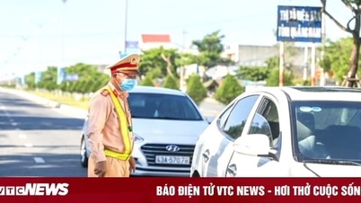 هل من غير القانوني تشغيل إشارة الانعطاف دون الانعطاف؟