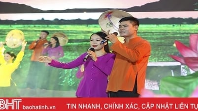 Opening of the 5th Nghe Tinh Vi and Giam Folk Song Festival