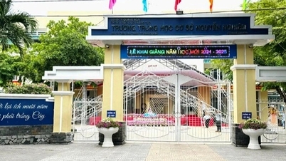 គ្មាន​ការ​រើស​សិស្ស​នៅ​ក្រៅ​ស្រុក ប្រធាន​មន្ទីរ​ចោទ​ថា​ទទួល​លុយ​«​បើក​សាលា»