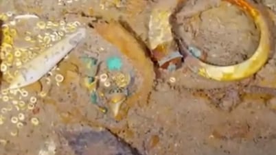 Mysterious gold necklace with shark teeth discovered in Titanic wreck