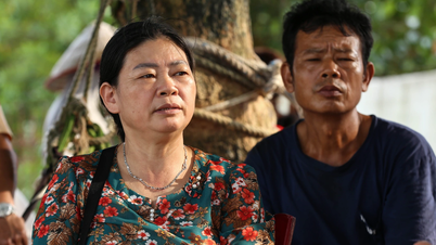 ប្រាំមួយថ្ងៃនៃការរង់ចាំដំណឹងនៃការបាត់ខ្លួនសាច់ញាតិនៅក្នុងការដួលរលំស្ពាន Phong Chau