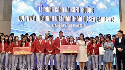 Nguyễn Thị Oanh tiết lộ cách sử dụng xe ô tô, điền kinh Việt Nam được mưa tiền thưởng