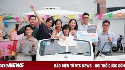Co.opSmile រៀបចំកម្មវិធី Roadshow រយៈពេល 2 ថ្ងៃជុំវិញទីក្រុង ដើម្បីអបអរសាទរខួបកំណើតគម្រប់ 8 ឆ្នាំរបស់ខ្លួន។