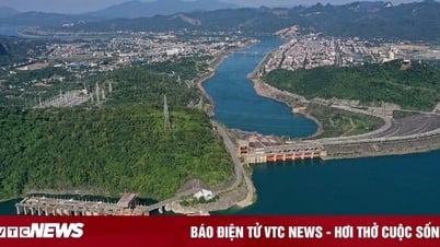 Hồ thủy điện vừa, nhỏ đã phải điều tiết nước lũ, các hồ lớn vẫn hạn chế phát điện
