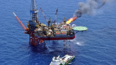 Giá dầu lấy lại đà tăng sau báo cáo của OPEC