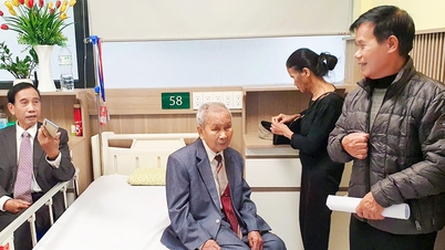 The secret to a healthy life of a 103-year-old man who overcame a stroke after the Vietnam-Thailand football match