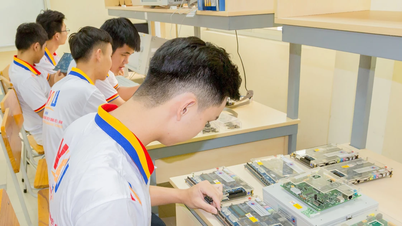 Đón dòng dịch chuyển chip bán dẫn