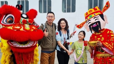 Khách quốc tế "áp đảo" khách nội tham quan vịnh Hạ Long