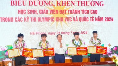 Hai Phong awards 500 million VND to students who won gold medals at the International Biology Olympiad