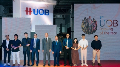 Tác phẩm vẽ Nhà thờ lớn Hà Nội trên nắp capo ôtô đoạt giải UOB Painting of the Year tại Việt Nam