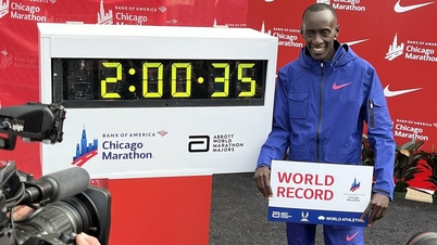 Kiptum bất ngờ khi phá kỷ lục marathon của Kipchoge