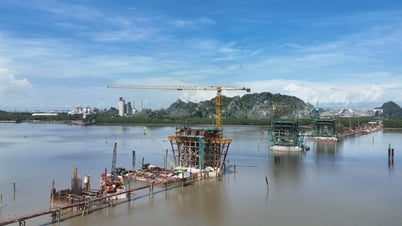 Ben Rung Bridge is gradually coming into existence.