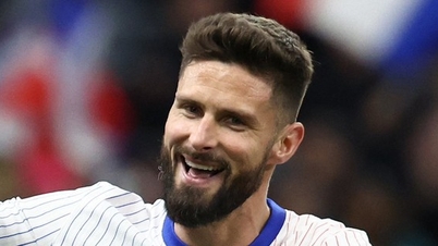 Olivier Giroud officially joins MLS, hopes to meet Messi soon