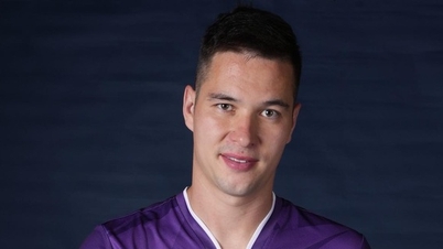 Filip Nguyen writes a letter, asking to change his name before successfully obtaining citizenship