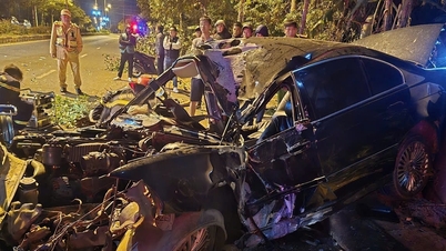 ทุบประตูรถ BMW ช่วยเหลือคนขับหลังเกิดอุบัติเหตุร้ายแรงที่ดั๊กลัก