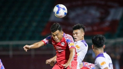 Le Hanoi FC a battu le Ho Chi Minh City FC dans un match avec 2 cartons rouges et 2 penaltys
