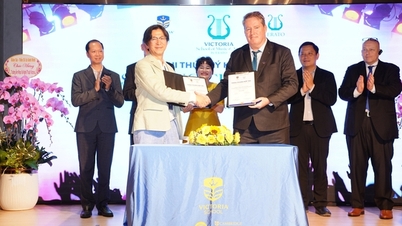 បើកទ្វារចូលសិល្បៈជាមួយ Victoria ដោយ Erato School of Music and the Arts
