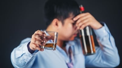 Cắt amidan bao lâu có thể uống rượu bia?