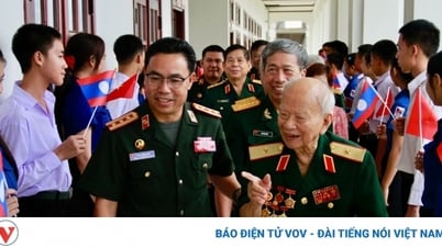 Nhân dân Lào đã dành cho quân tình nguyện Việt Nam những tình cảm cao đẹp