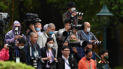 Amending the Law, creating a favorable legal corridor for press development