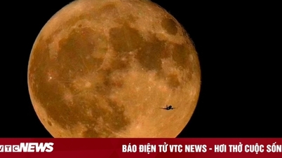 Rare two supermoons appear in August