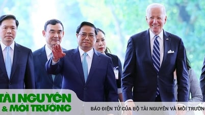 នាយករដ្ឋមន្ត្រី Pham Minh Chinh ជួបជាមួយប្រធានាធិបតីអាមេរិក Joe Biden