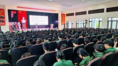 ជំនាញ​សម្រាប់​ការ​ប្រើប្រាស់​បណ្តាញ​សង្គម​ដោយ​សុវត្ថិភាព និង​ថ្នាំ​នៅ​សាលា​សម្រាប់​និស្សិត​សាកលវិទ្យាល័យ Hue