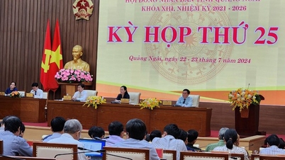 ខេត្ត Quang Ngai បាន​ទំនេរ​ជិត​កន្លះ​ឆ្នាំ​សម្រាប់​តំណែង​ប្រធាន​គណៈកម្មាធិការ​ប្រជាជន​ខេត្ត។