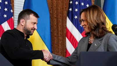 Ông Biden, bà Harris nói gì khi gặp Tổng thống Ukraine?