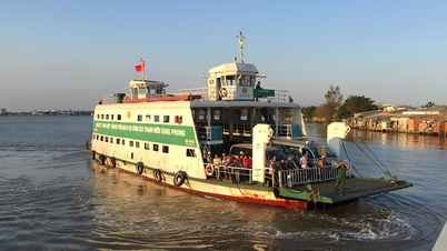 TP HCM tính thuê thêm phà giảm tải cho bến Bình Khánh