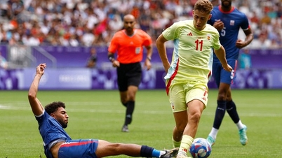 Olympic Tây Ban Nha gây ấn tượng, đàn em Messi 'nín thở'