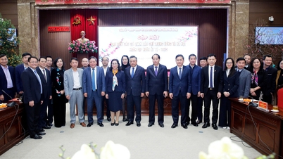 សារព័ត៌មានតែងតែអមដំណើរការអភិវឌ្ឍន៍ទីក្រុងហាណូយ។